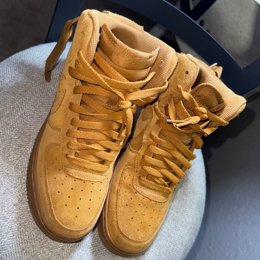 NIKE Air Force 1 High Tops